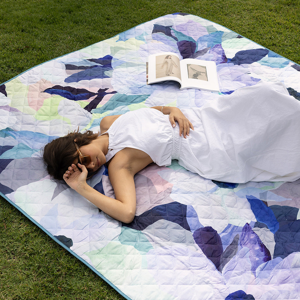 Bambury Ambrosia Polyester Picnic Rug Water Resistant Outdoor Mat 200x200cm