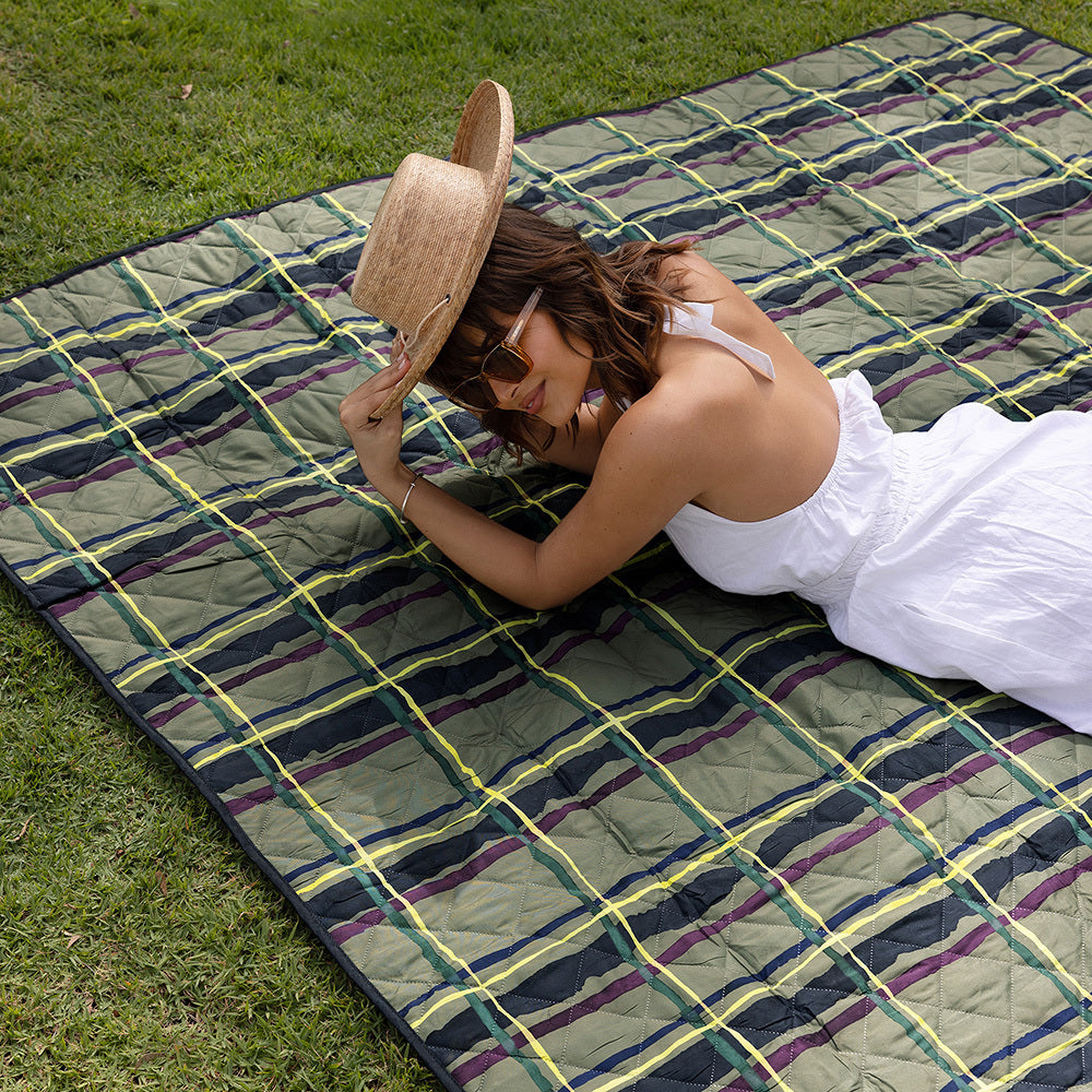 Bambury Felix Polyester Picnic Rug Water Resistant Outdoor Mat 200x200cm