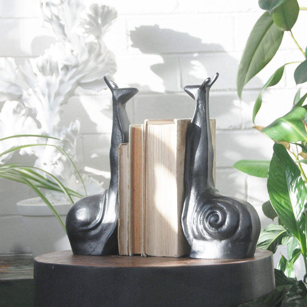 2pc White Moose Snail Home Decor Metal Sculpture Bookend 26x20x10cm Black