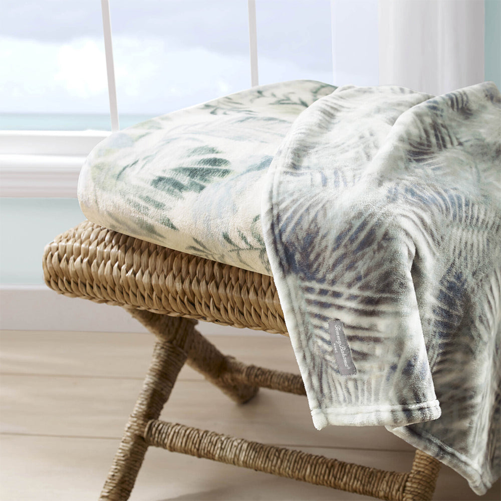 Tommy Bahama Wallpaper Leaves Queen/King Size Blanket Castaway Green
