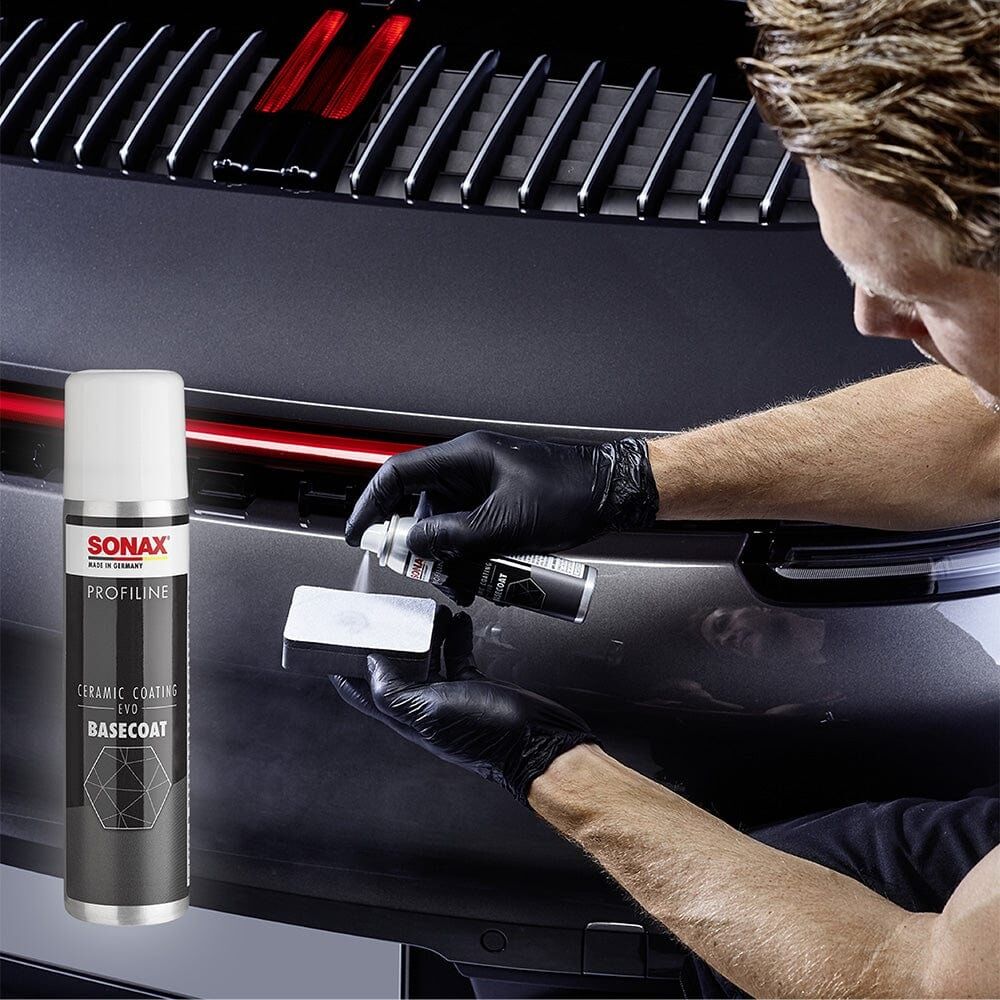 Sonax Profiline Ceramic Coating CC Evo Kit With Long-Lasting Hydrophobic Gloss