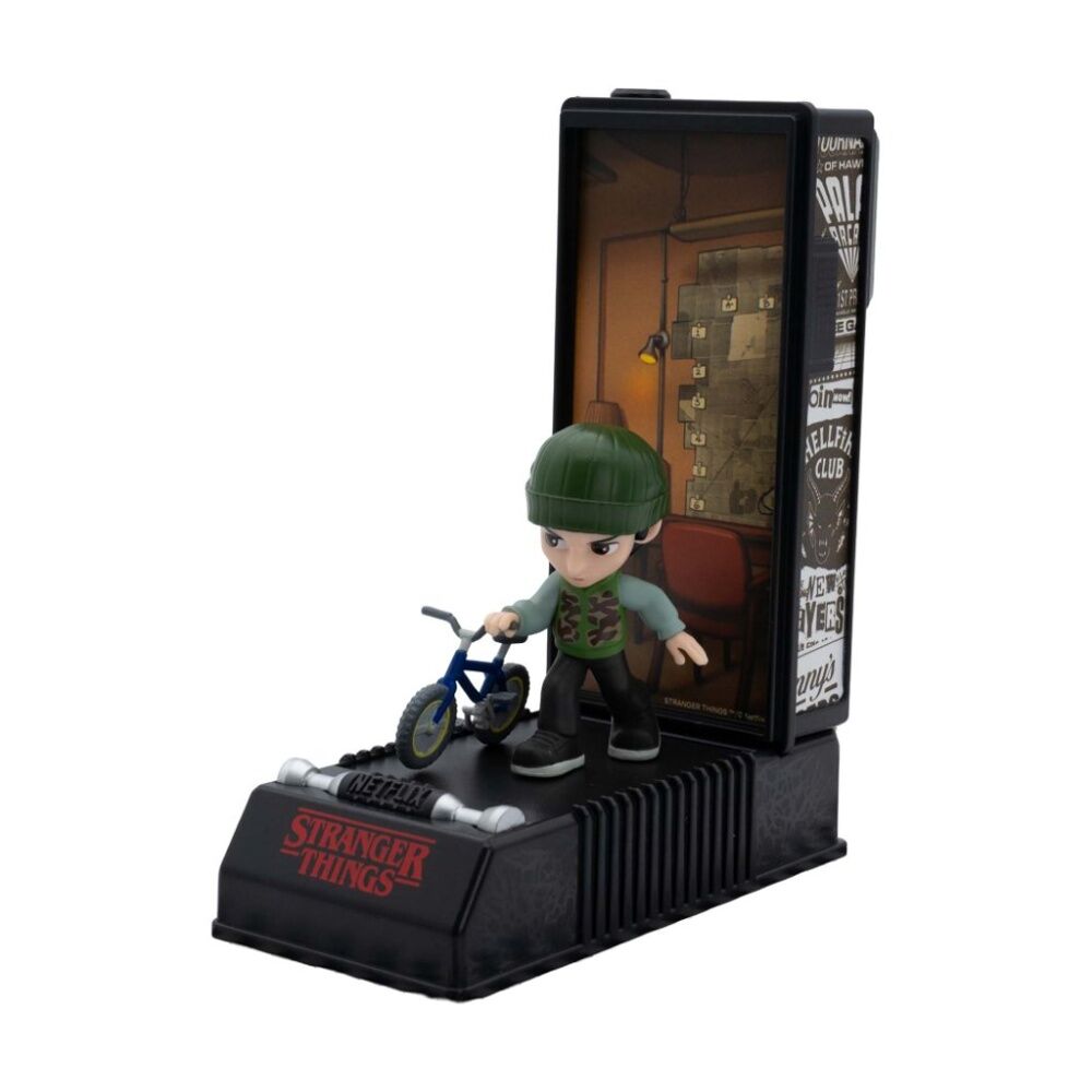 4PK Maxx Marketing Stranger Things Capsule S3 Walkie Talkie Design Assorted
