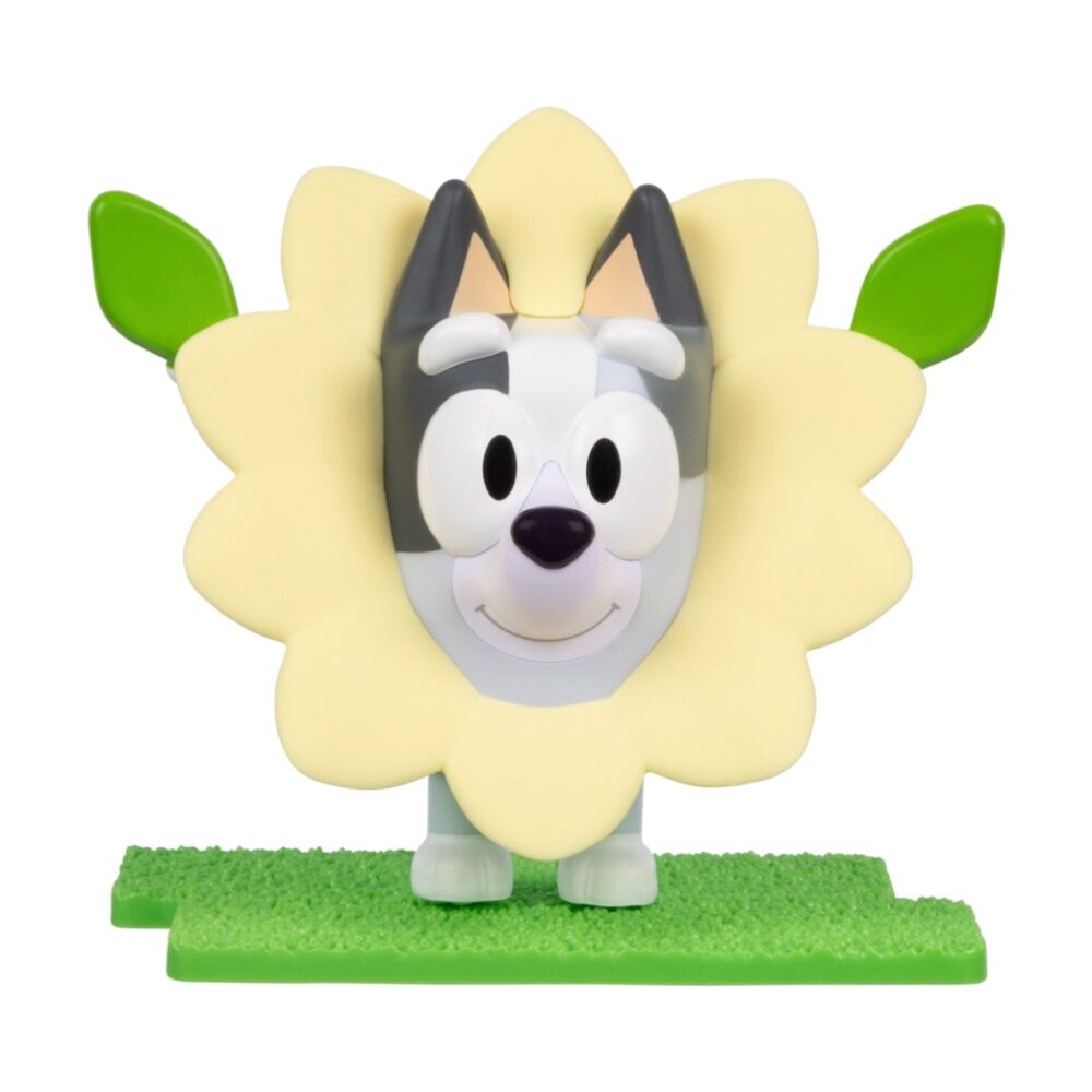 Bluey S2 Studio Collection Collector Figure Set Assorted