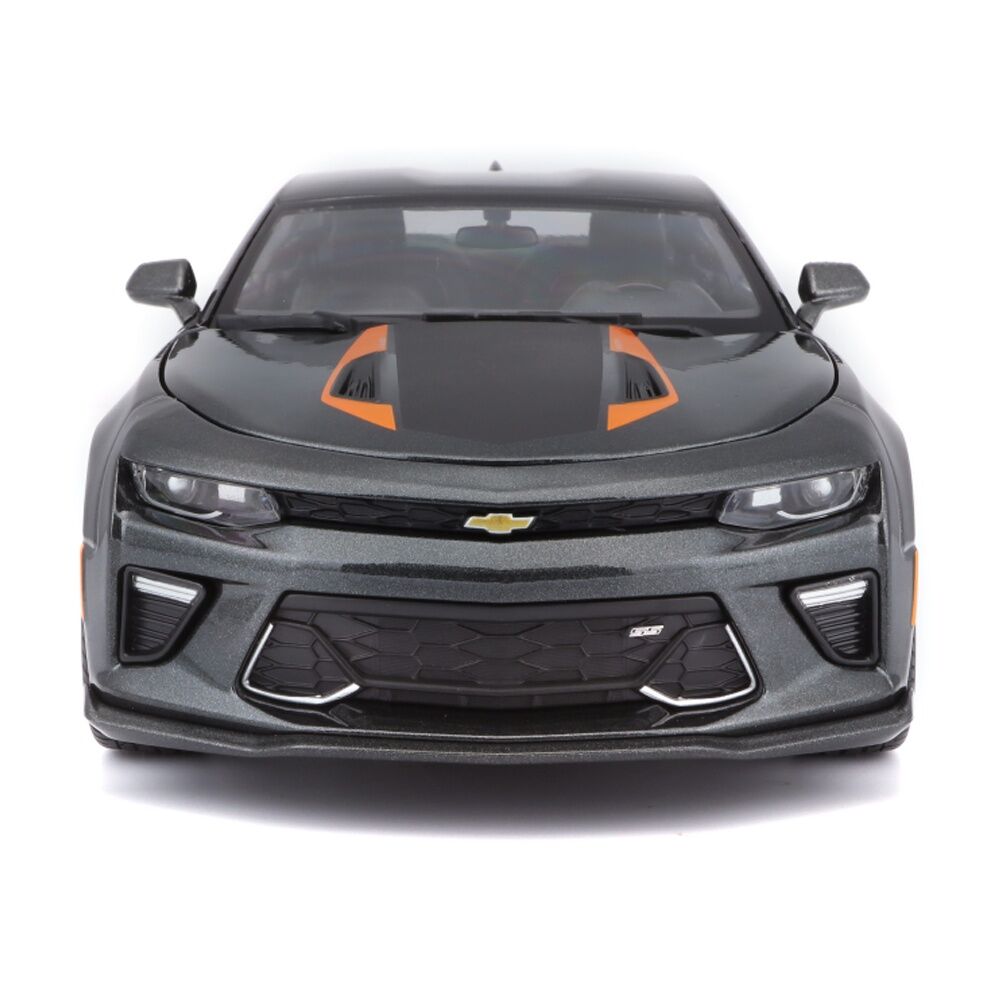 Maisto 2017 Chevrolet Camaro 50th Anniversary Grey Model Car Replica