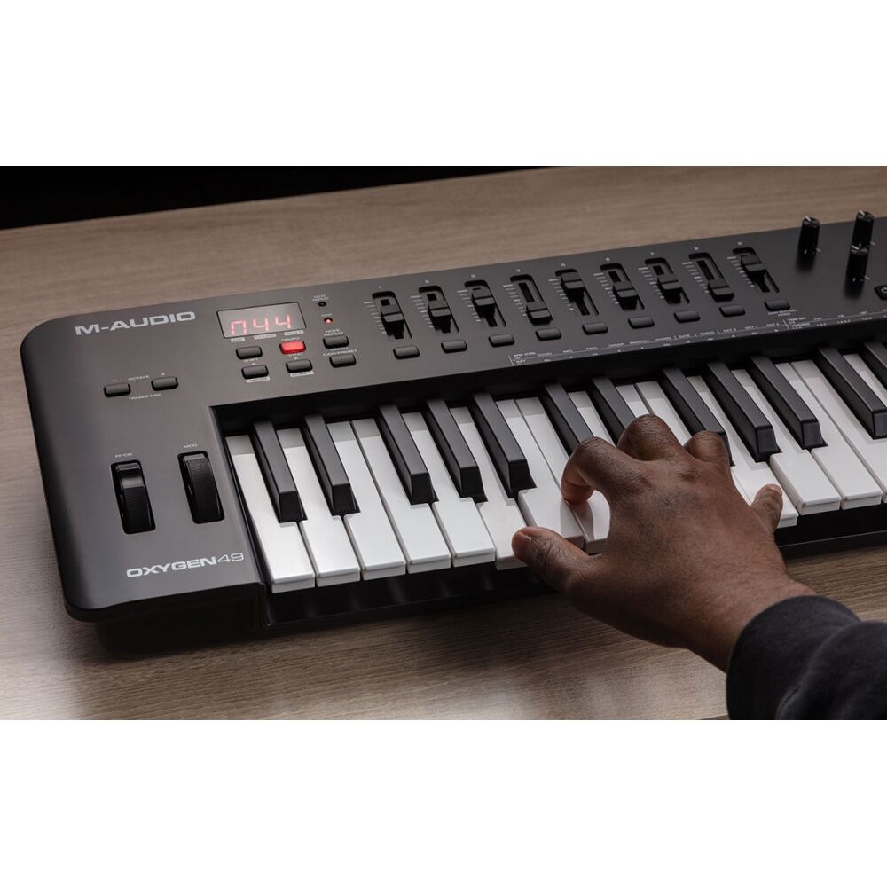 M-Audio Oxygen MKV USB-MIDI Connected Keyboard Controller Pads/Pots/Fader 49 Key