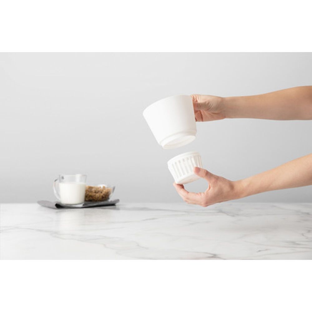 Chef'n Nut Milk Maker Glass Carafe Silicone Lid 1 Litre Kitchen Tool Set