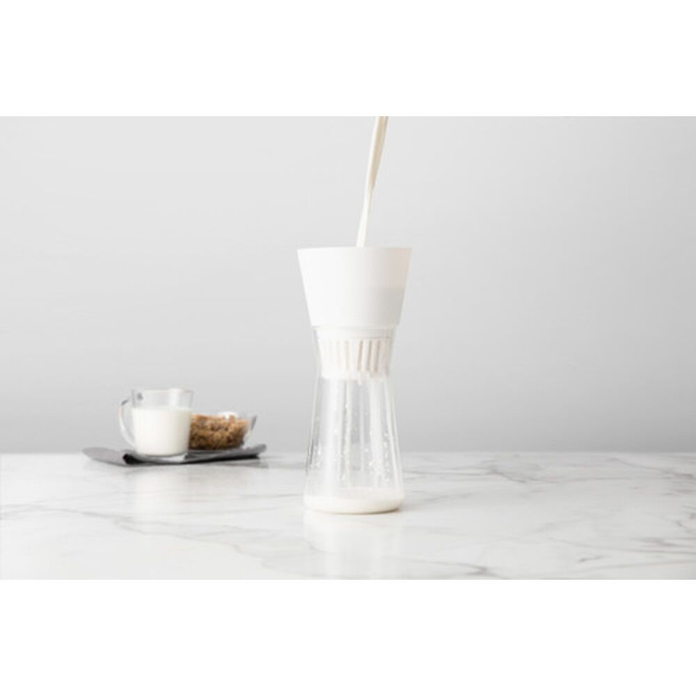 Chef'n Nut Milk Maker Glass Carafe Silicone Lid 1 Litre Kitchen Tool Set