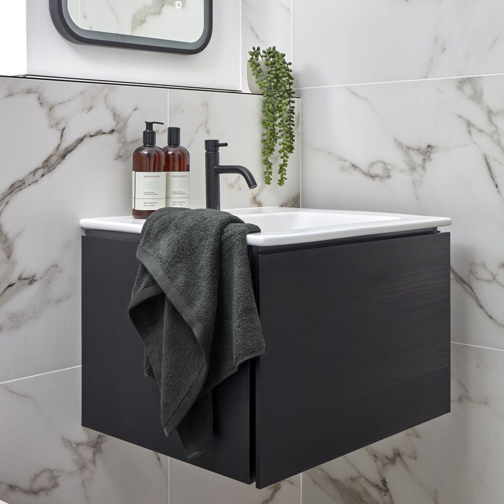 Christy Cirrus Bath Towel Combed Cotton 450GSM Fast Drying Charcoal