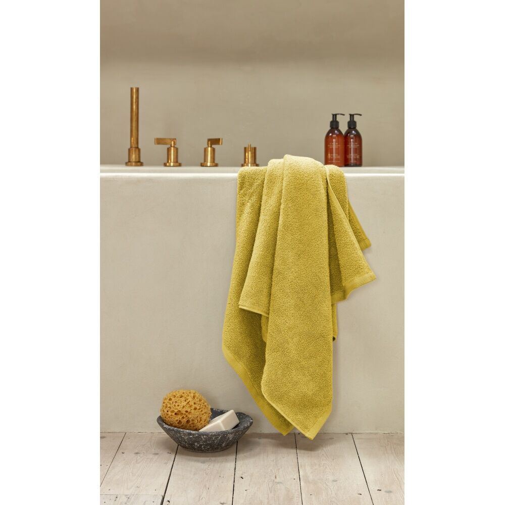 Christy Cirrus Bath Towel Combed Cotton 450GSM Fast Drying Sunflower