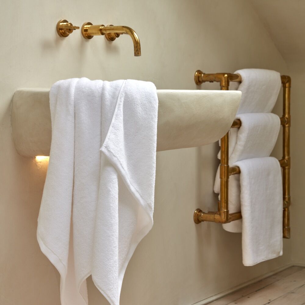 Christy Cirrus Bath Towel Combed Cotton 450GSM Fast Drying White