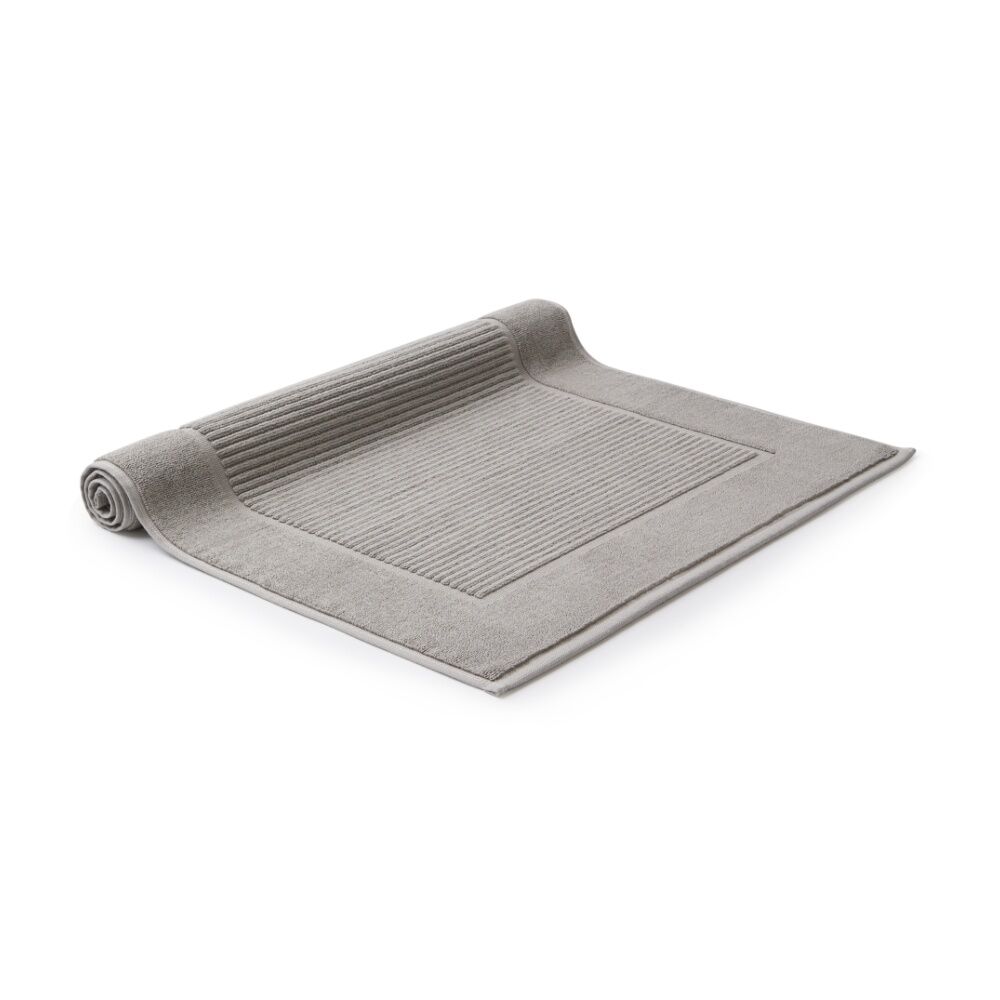 Christy Sovereign Bath Mat Combed Cotton 1000GSM Plush Luxurious Silver
