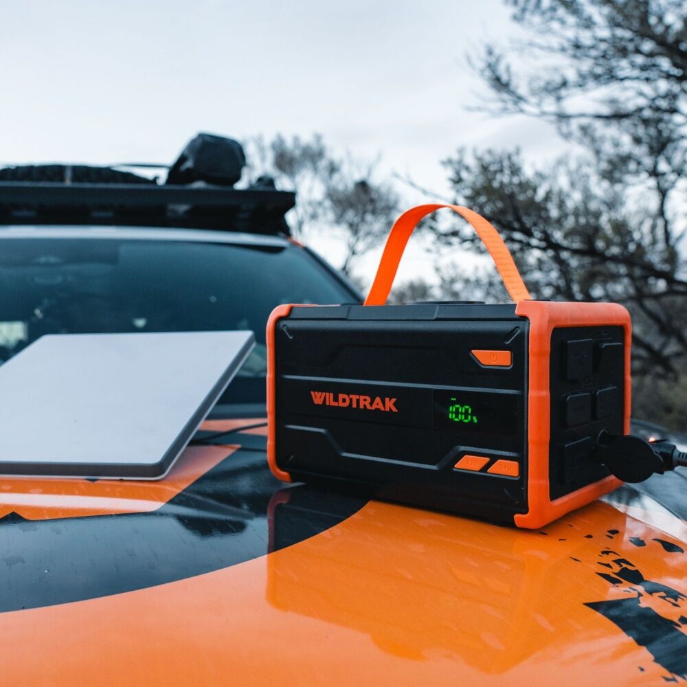 Wildtrak Power Tank Buddy 30Ah Portable Lithium Station With Charge