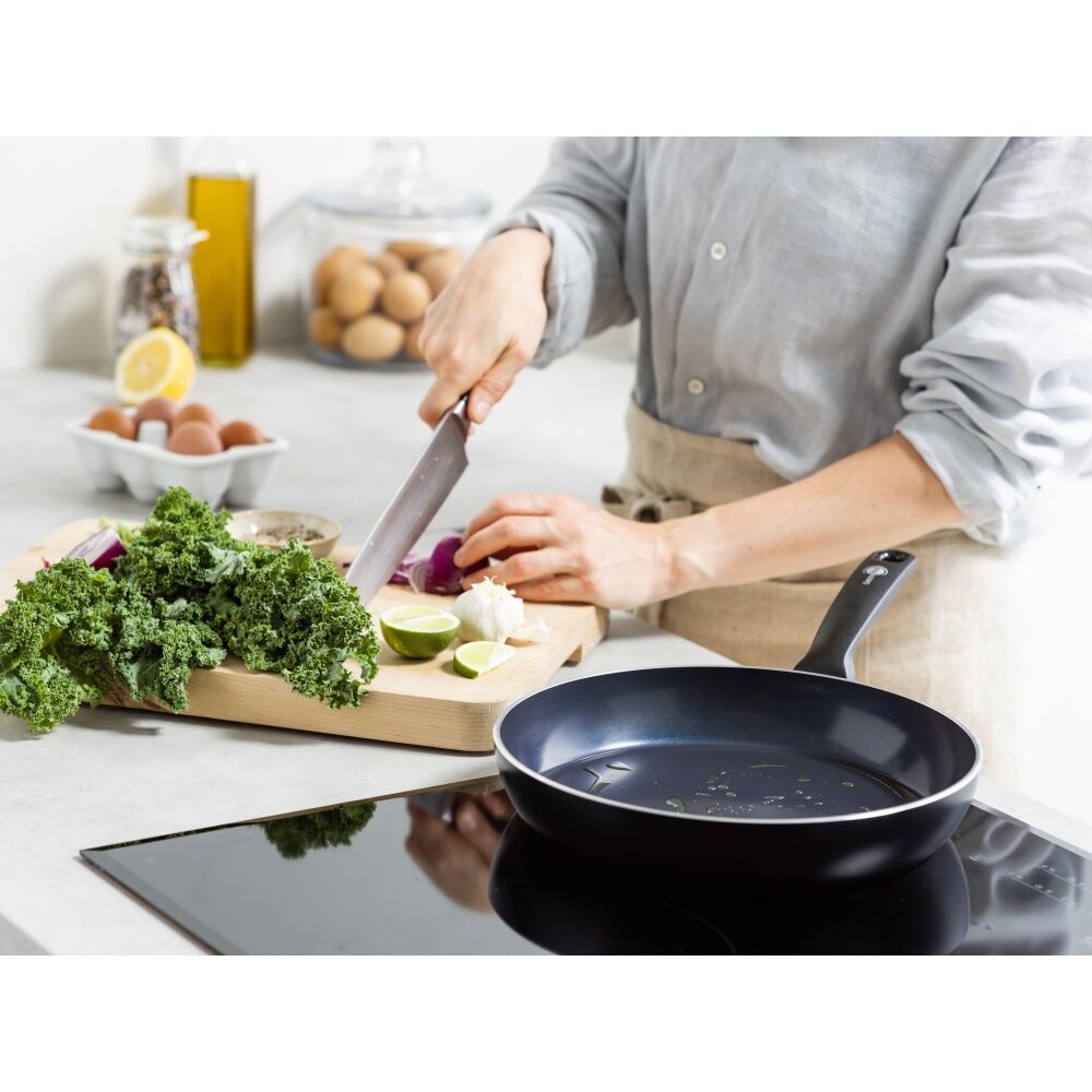 GreenPan Ceramic Non-Stick Torino Open Frypan Kitchen Cooking Tool 28cm Black