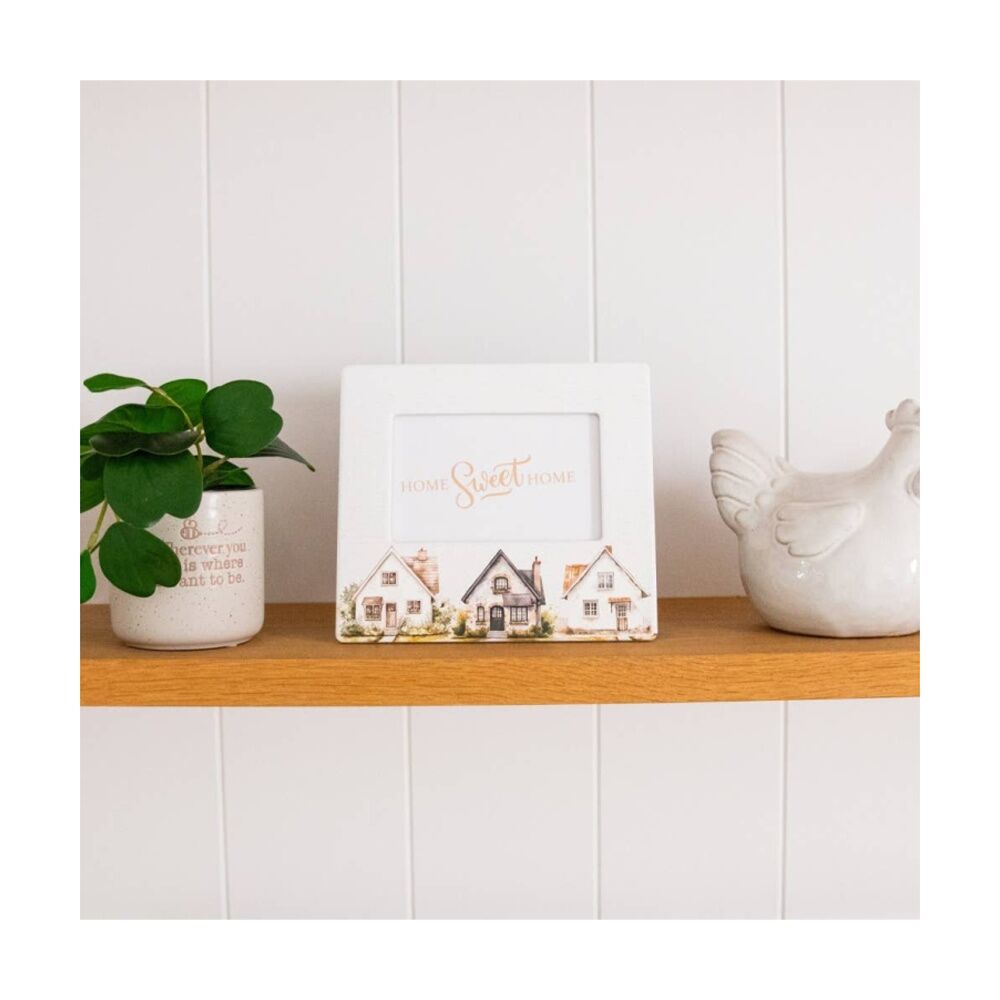 Cottage Grove 4x6 Ceramic Frame Embossed Detail White Tan 20.5x18.5cm