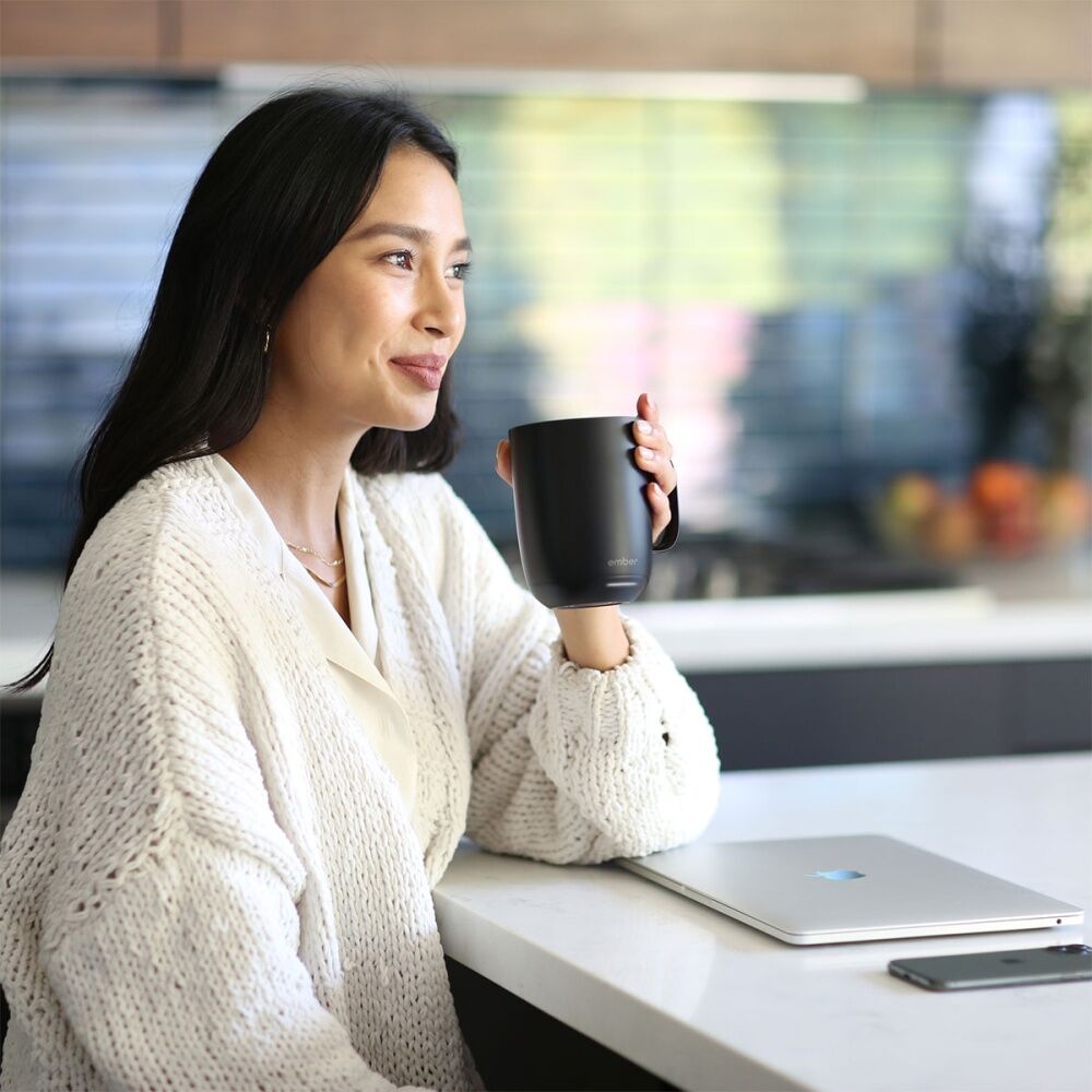 Ember Electric Insulated Smart Mug Cup W/ Charging Coaster 414mL Black