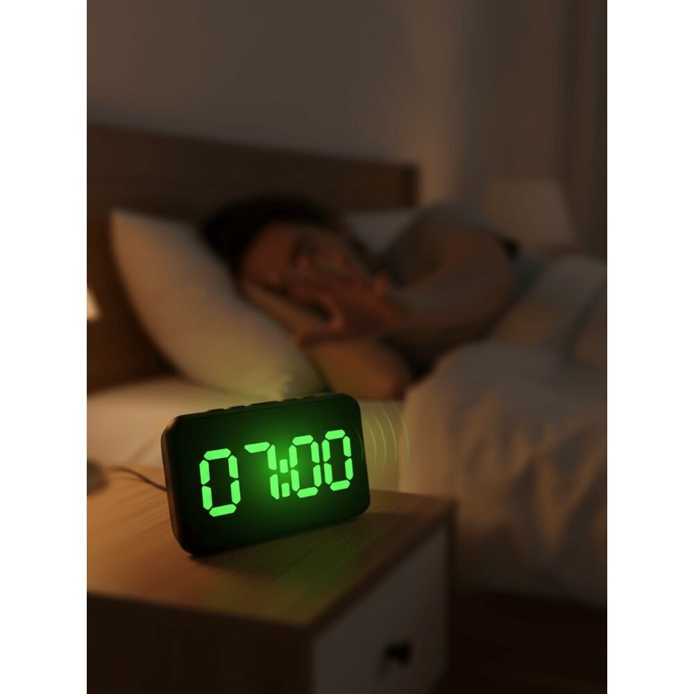 2PK Liquid Ears Large Display Alarm Clock Date USB Battery Power Dimmable Black