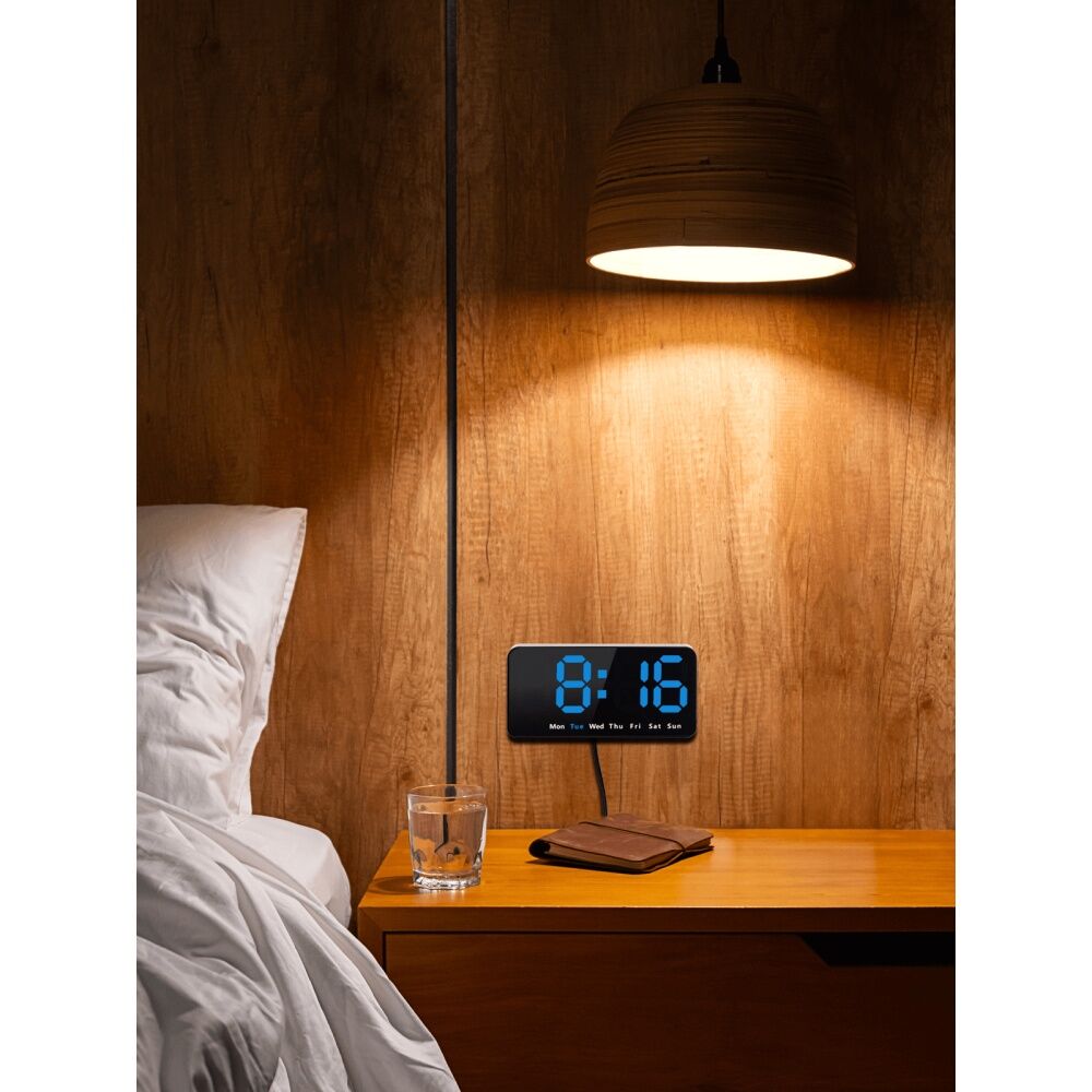 2PK Liquid Ears Large Display Alarm Clock Dual Alarms Dimmable USB Powered Black