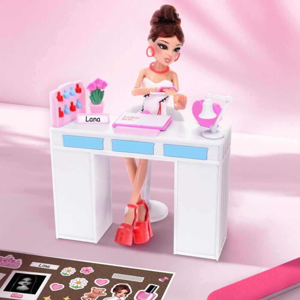 Phat Mojo Dress To Impress Deluxe Fashion Doll Set Lana W/ Accessories