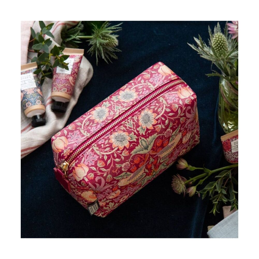 Heathcote & Ivory William Morris Strawberry Thief Toiletry Bag Medium