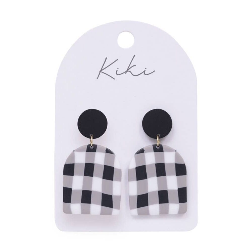 2PK Kiki Gingham Earrings Lightweight Clay Metal Statement Black White
