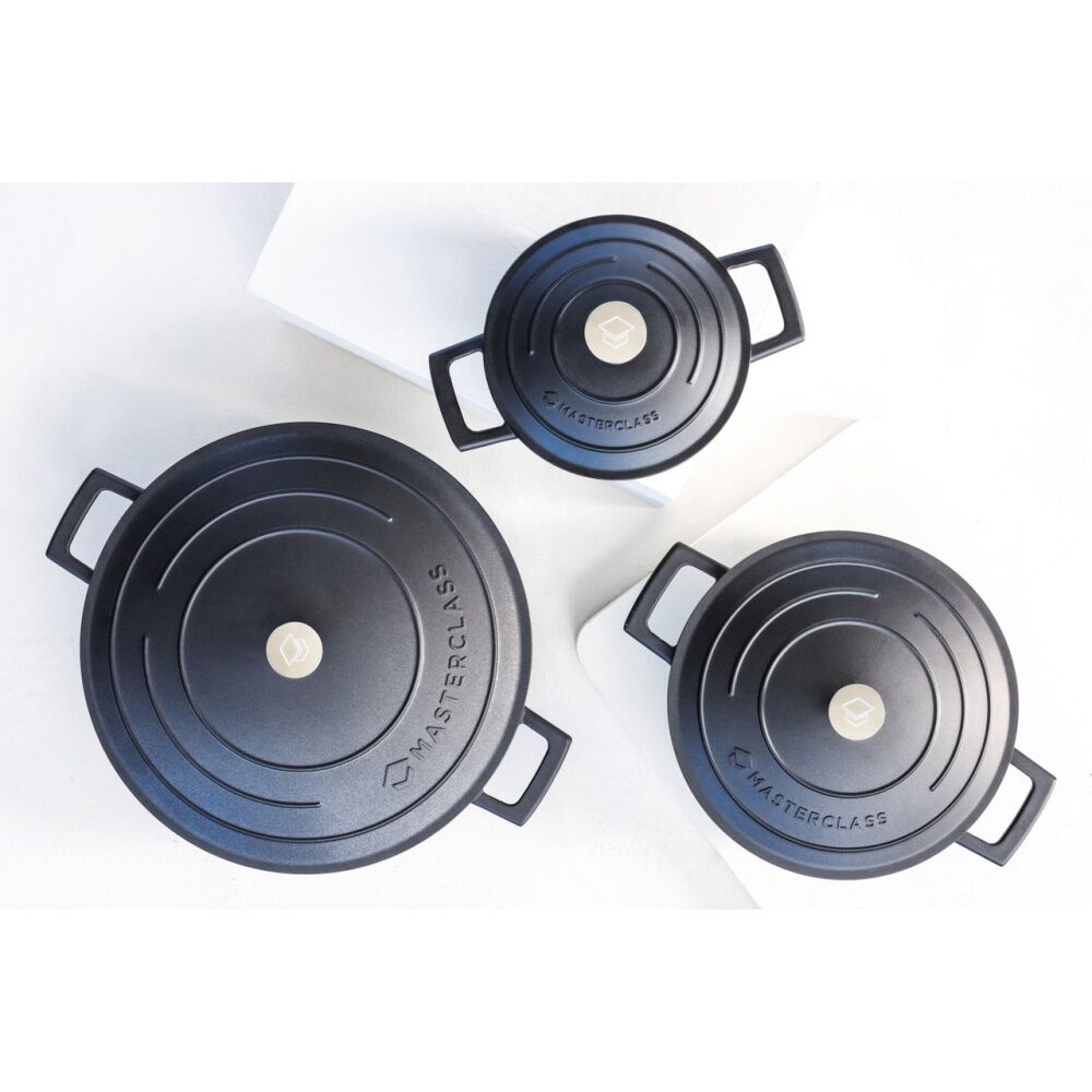 MasterCraft Cast Aluminium Casserole Dish Kitchen Cooking Pot 1.4L Black 16cm