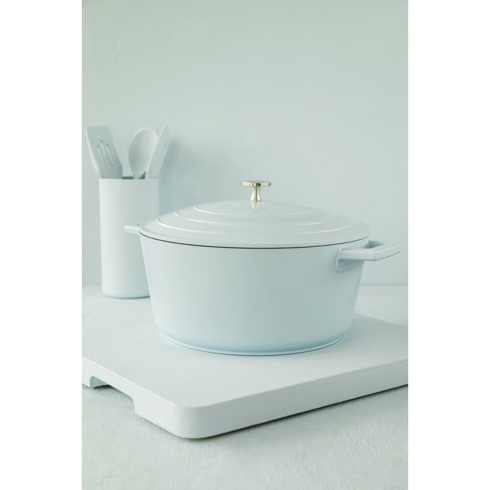 MasterCraft Cast Aluminium Casserole Dish Kitchen Cooking Pot 4L Sky Blue 24cm
