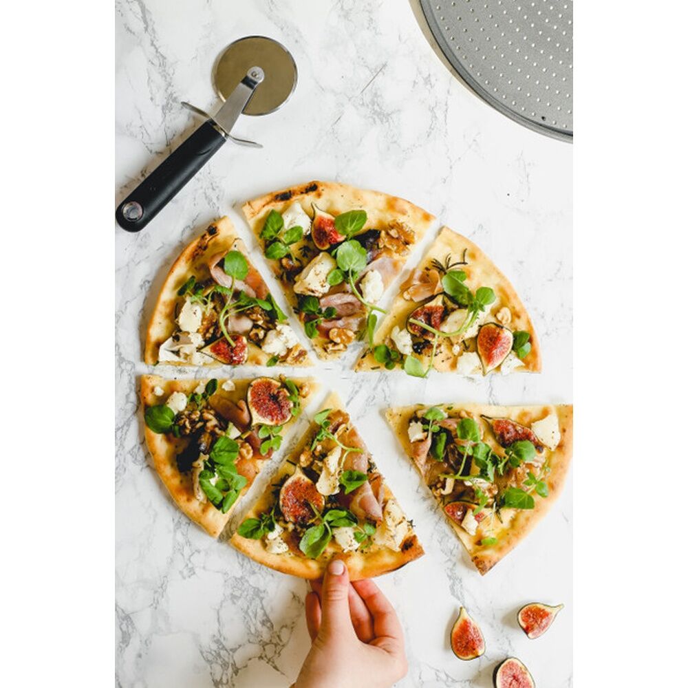 MasterCraft Soft Grip Pizza Cutter Stainless Steel Blade Comfortable Handle