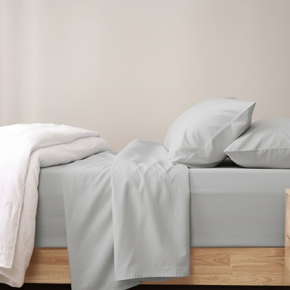 Renee Taylor 400TC Egyptian Cotton Sheet Set W/ Pillowcase Light Grey Antarctica Deep King