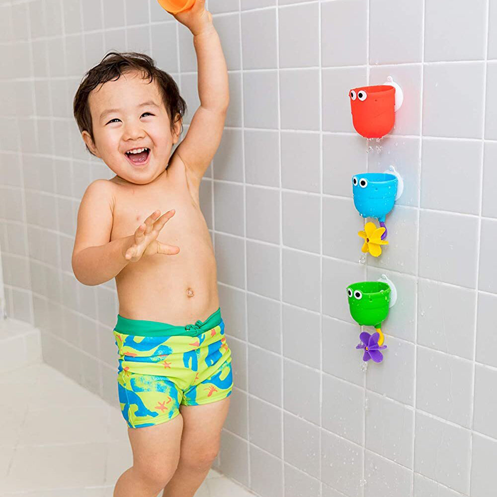 Munchkin Falls Baby/Toddler Bath Water Cup Toy 12m+