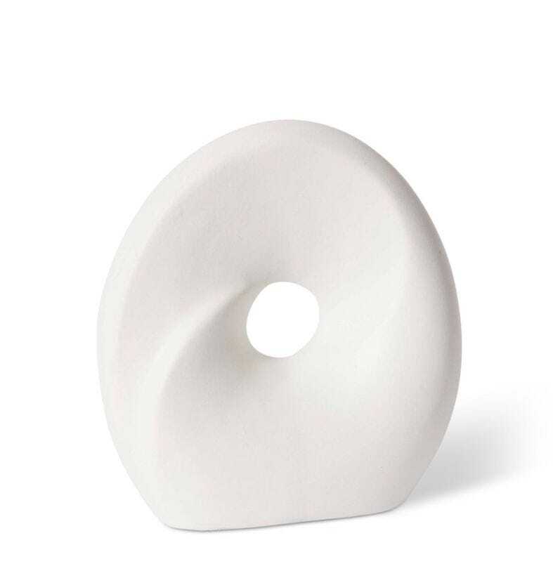 E Style 20cm Ceramic Dakota Sculpture - White