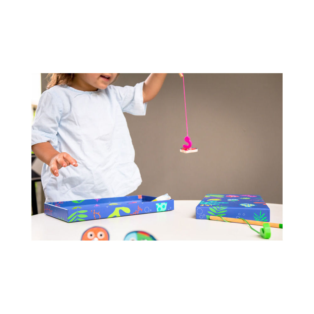 12pc Djeco Magnetic Coloured Fishing Toy Kids/Children 2y+
