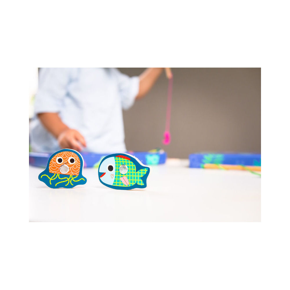 12pc Djeco Magnetic Coloured Fishing Toy Kids/Children 2y+