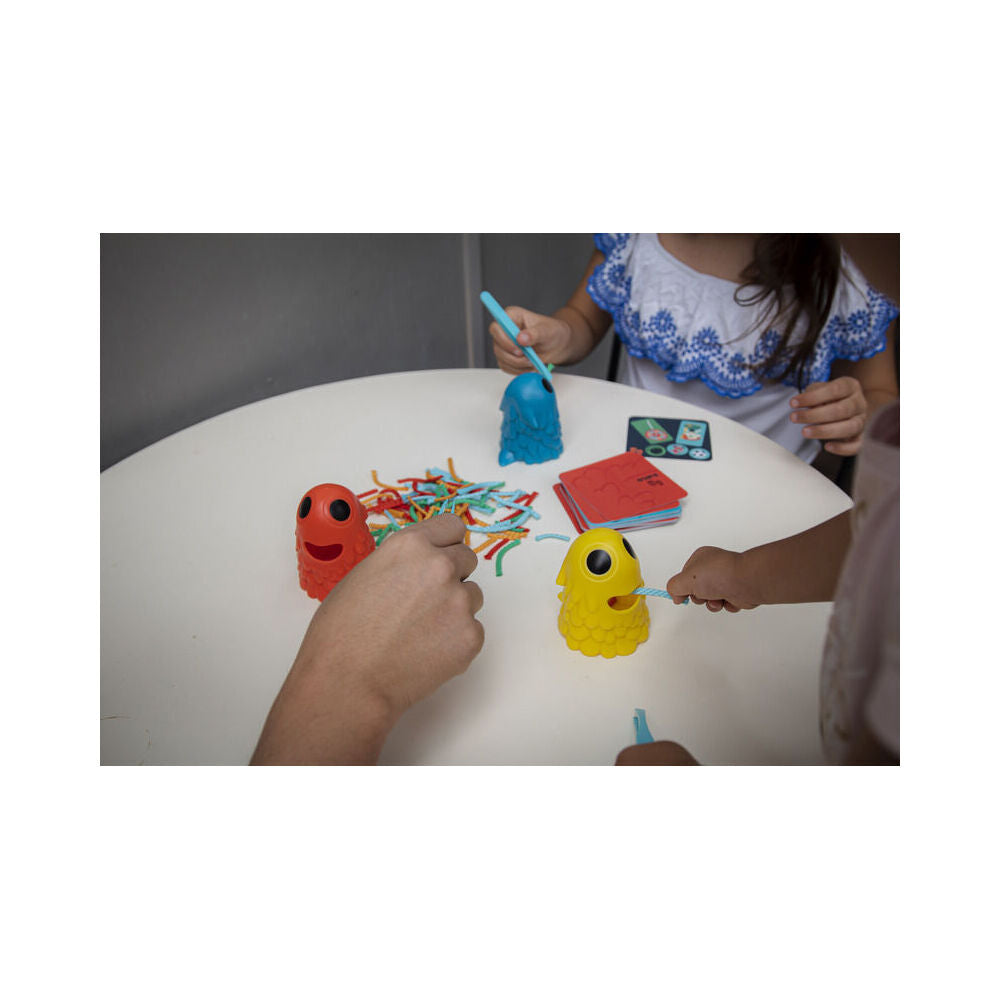 2PK Djeco Glouton Game Kids/Children Interactive Play 5y+