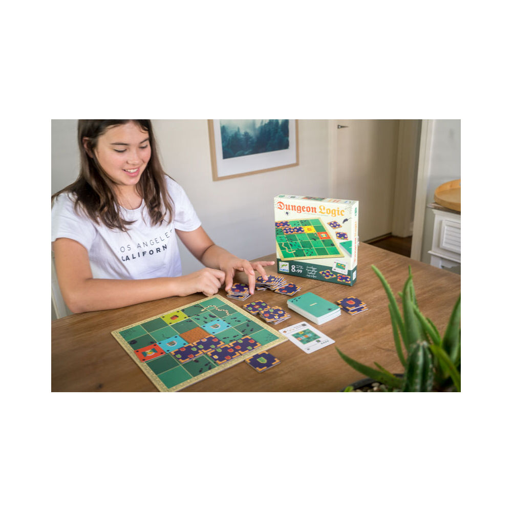 Djeco Dungeon Sologic Kids/Children Card/Board Puzzle Game 8y+