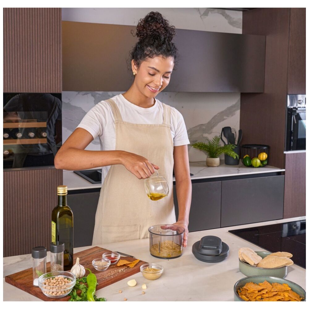 Zyliss Easy Pull Manual Food Processor Kitchen Gadget/Accessory Dark Grey