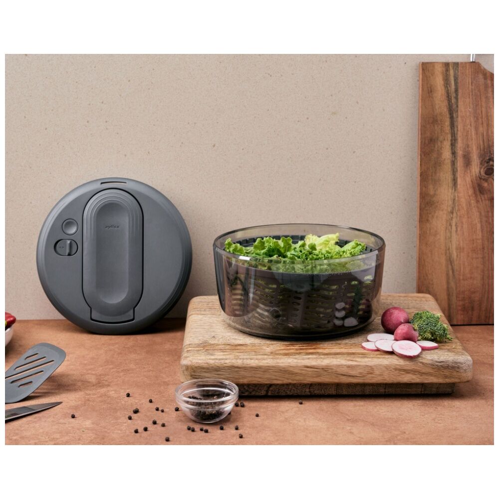 Zyliss Swift Dry Salad Spinner/Strainer Kitchen Gadget/Tool Dark Grey