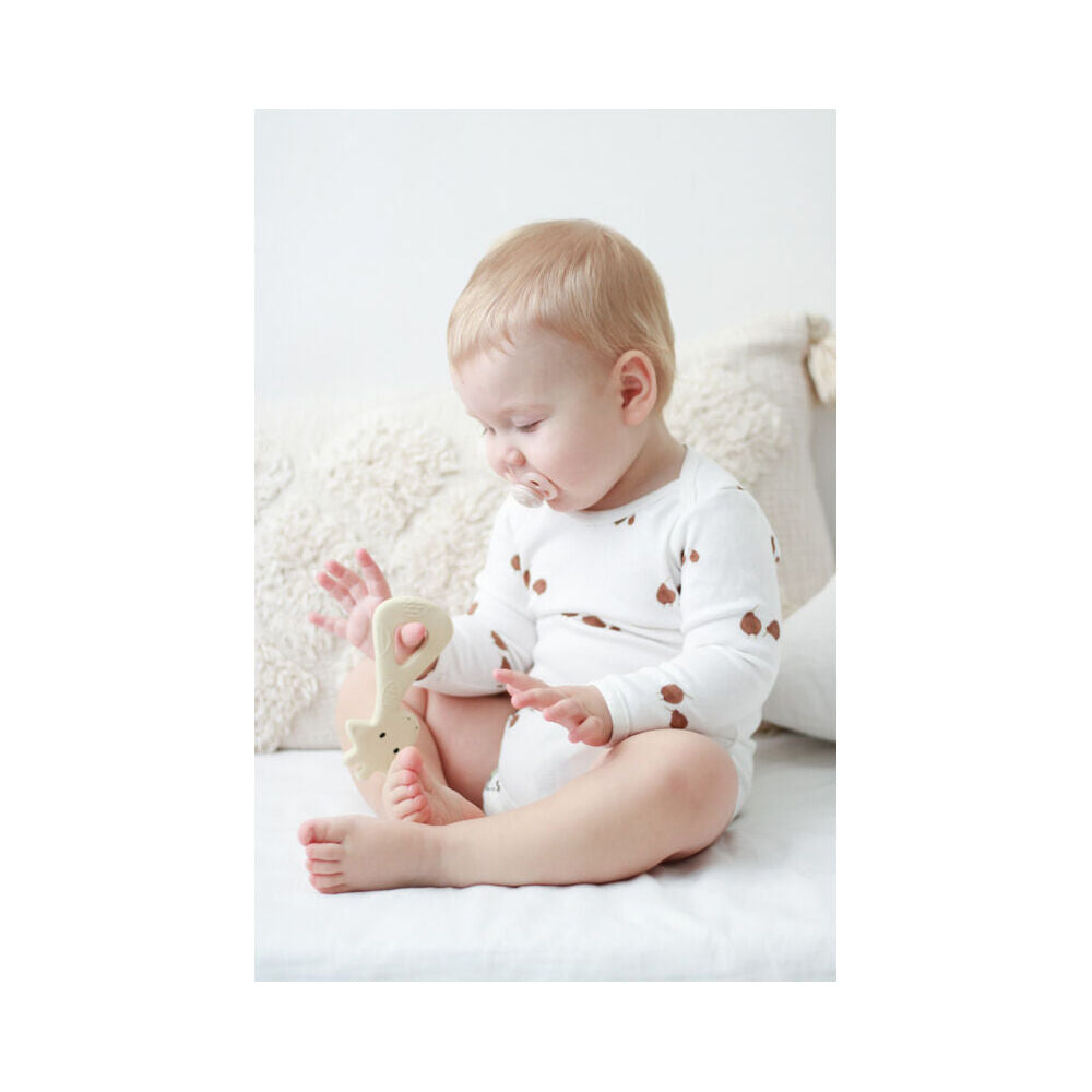 Tikiri Rubber Giraffe Flat Teether-Boxed 91502 Kids/Infant Chew Toy 0m+