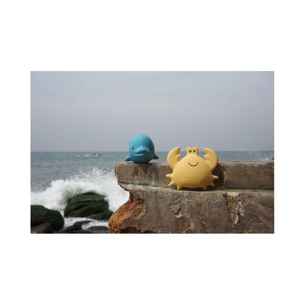 2PK Tikiri 9.5cm Ocean Buddy Rubber Crab 97501 Baby Toy 0m+ Yellow