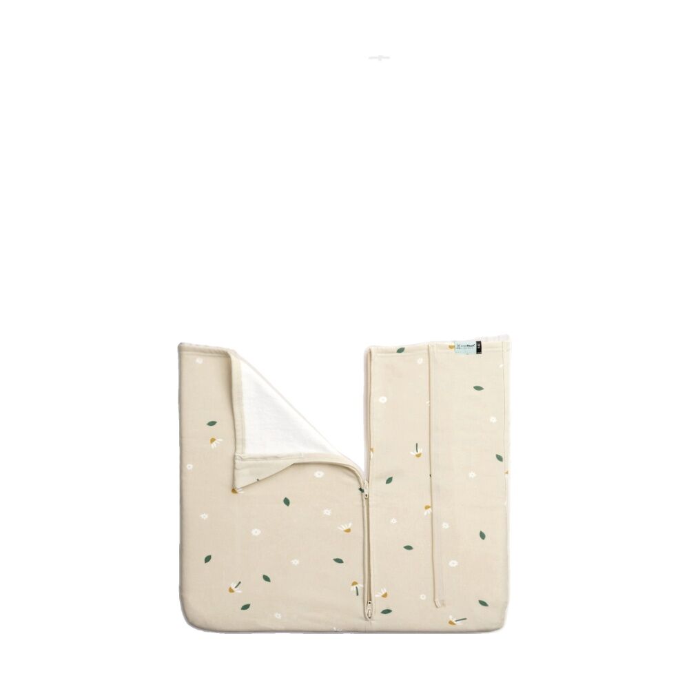 ergoPouch Baby Bedside Sleeper HugMe Blanket Tog 1.0-2.5 Daisy Sprinkle