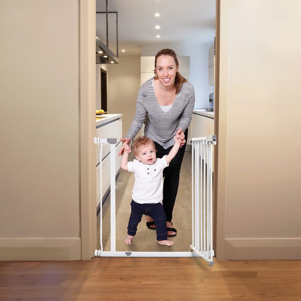 Dreambaby Ava Baby/Child Swing Close Security Gate 76cm - White