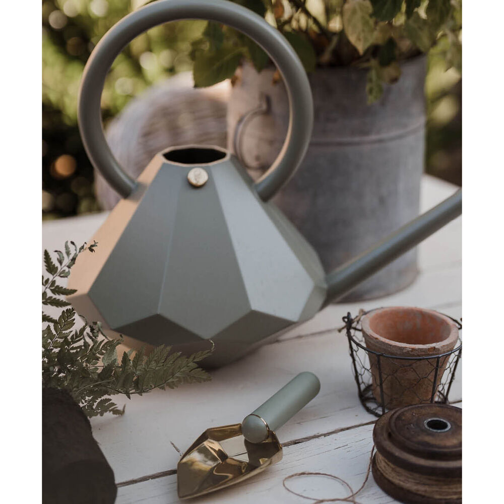 Garden Glory 8L Plastic Watering Can Long Spout Pot - Eucalyptus