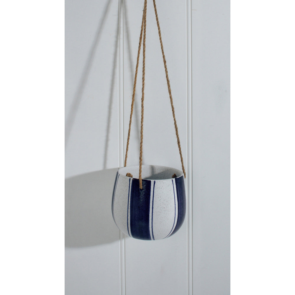 Maine & Crawford Arsenio 15.5cm Ceramic Hanging Pot Planter - Blue/White