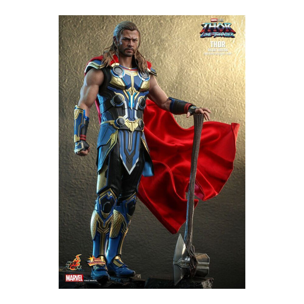 Thor 4/ Love and Thunder Thor Deluxe 1:6 Scale Collectable