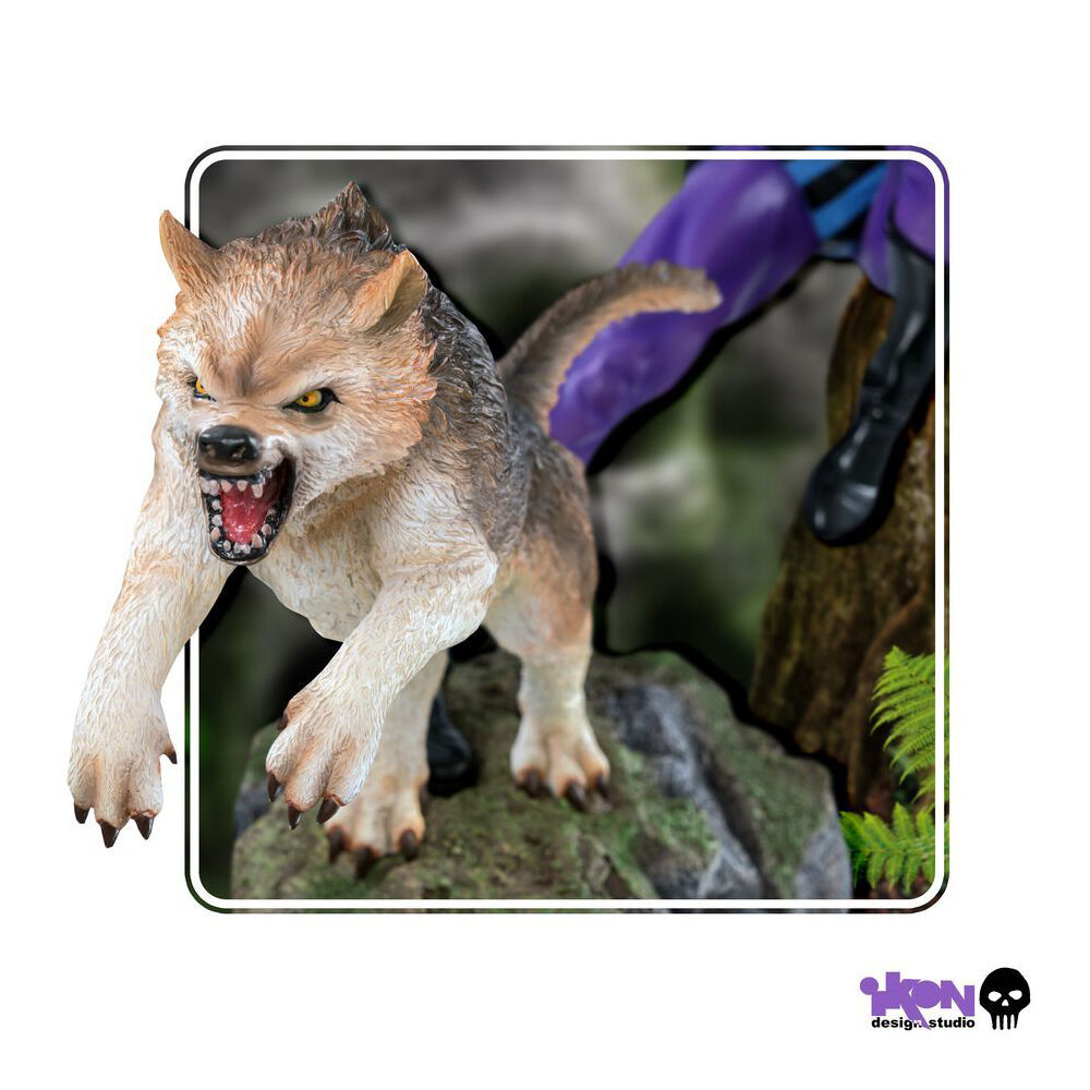 The Phantom - Phantom and Devil Purple Suit Collectable