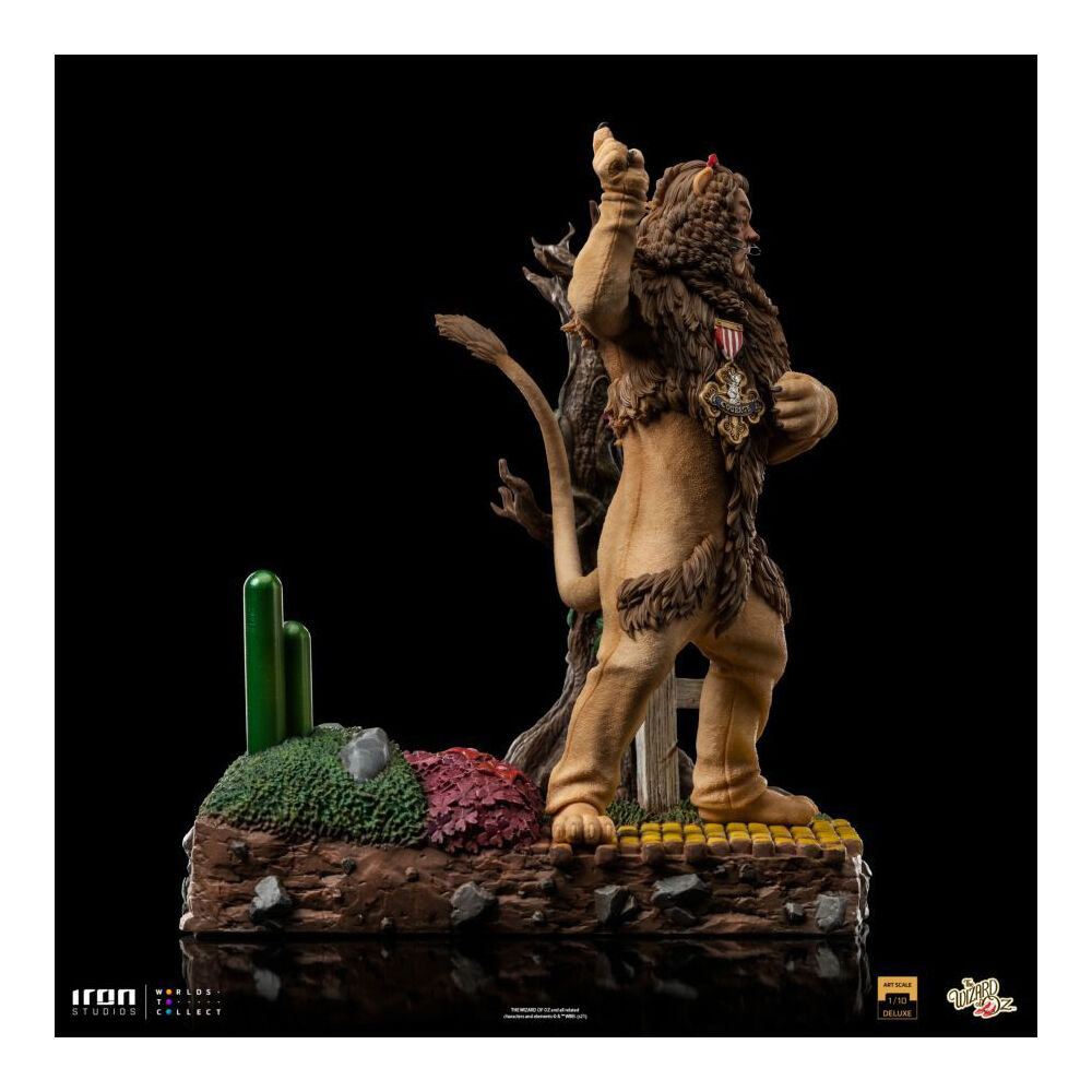Wizard of Oz - Cowardly Lion Deluxe 1:10 Scale Statue Collectable
