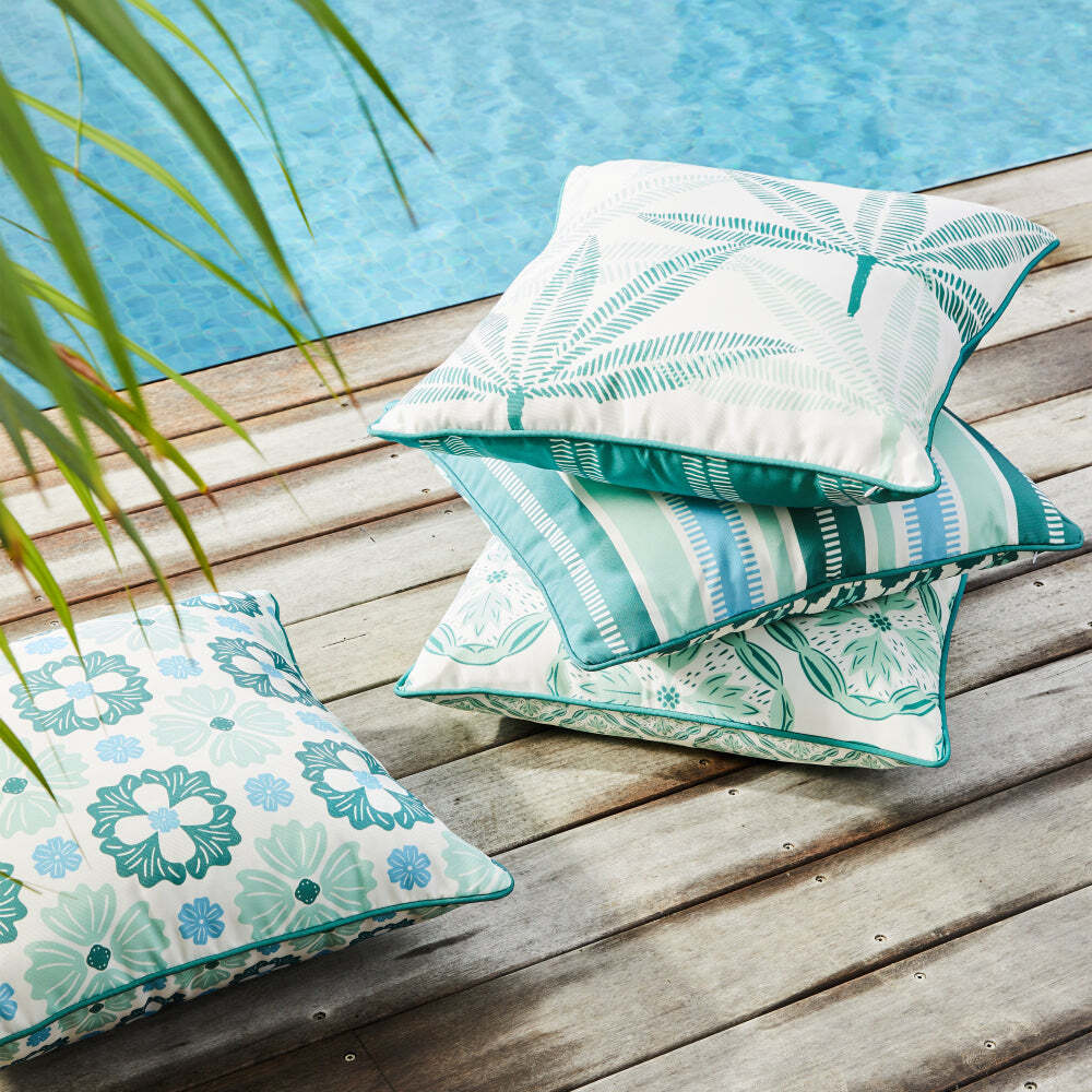 2PK J.Elliot Home Leah Outdoor Cushion 50x50cm Pine Green Multicolour