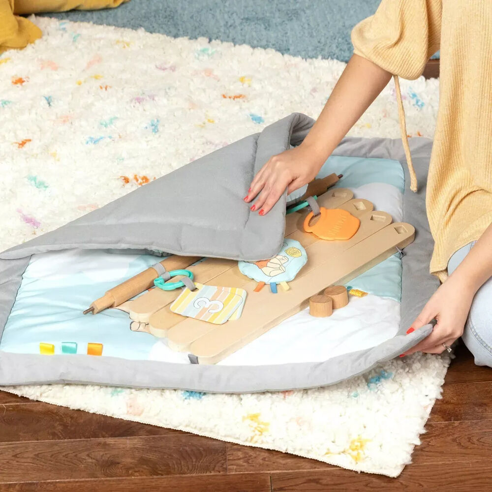 Bright Starts Disney Baby Winnie the Pooh Once Upon a Tummy Time Activity Gym