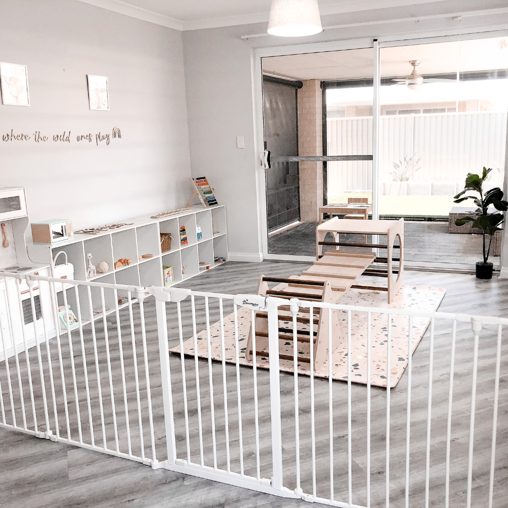 Dreambaby Mayfair 3in1 Converta Playpen Baby Security Gate - White