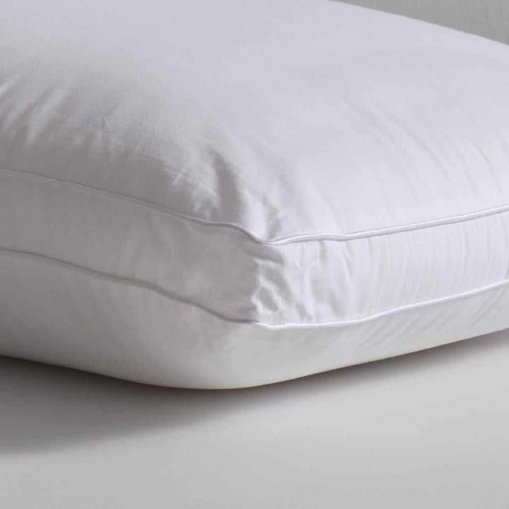 Canningvale Luxury Breathable Plush Microfibre Pillow Medium