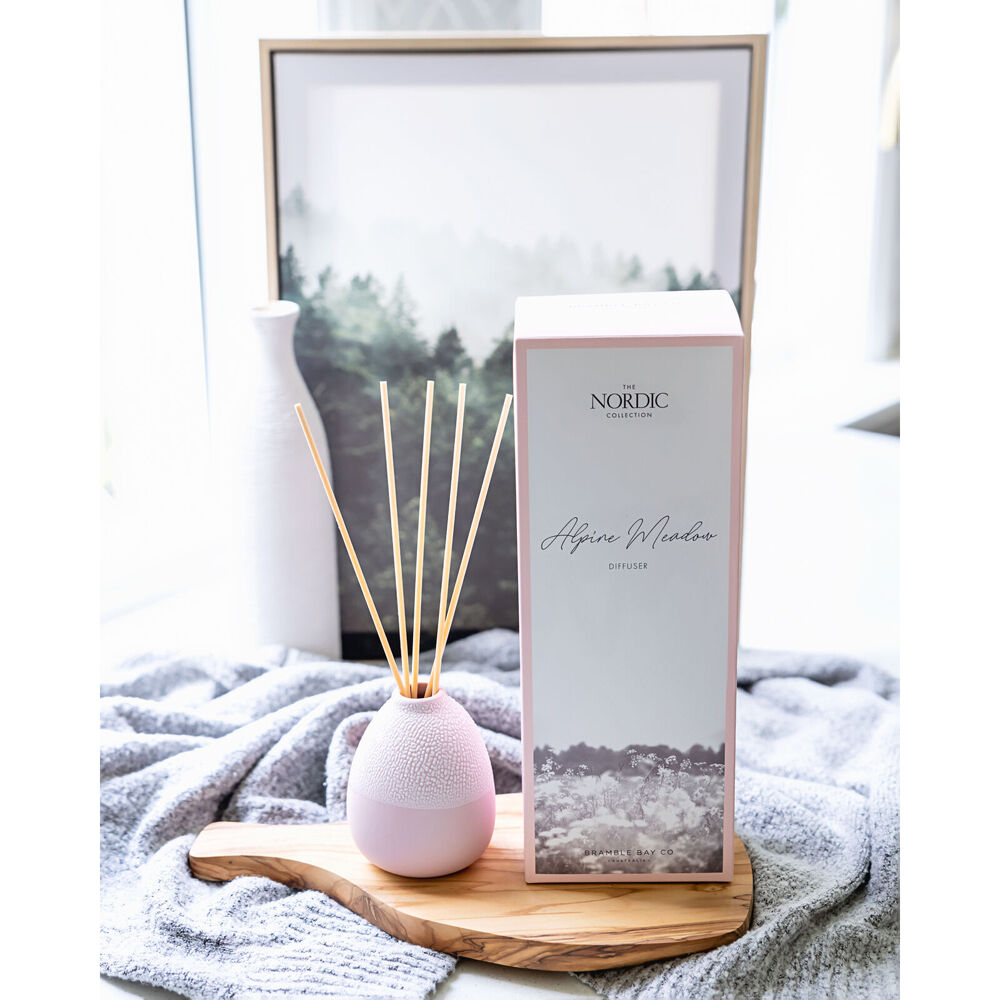 Bramble Bay Nordic Alpine Meadow Diffuser Home Fragrance Pink